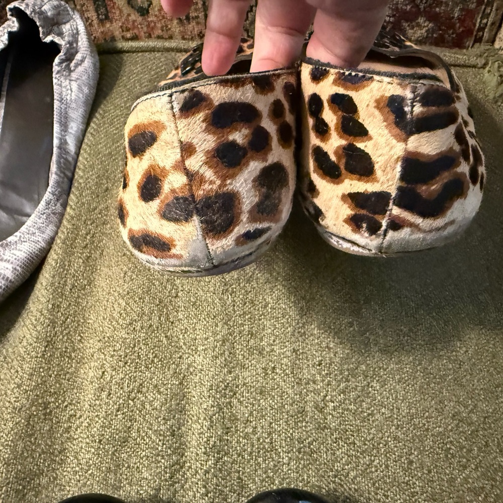 Tory Burch Flats with Signature Medallion Multiple - Picture 3 of 4